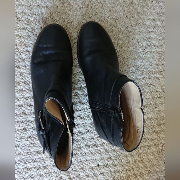 Amalfi by Rangoni black leather Ankle Booties size 6.5 - Picture 5 of 12